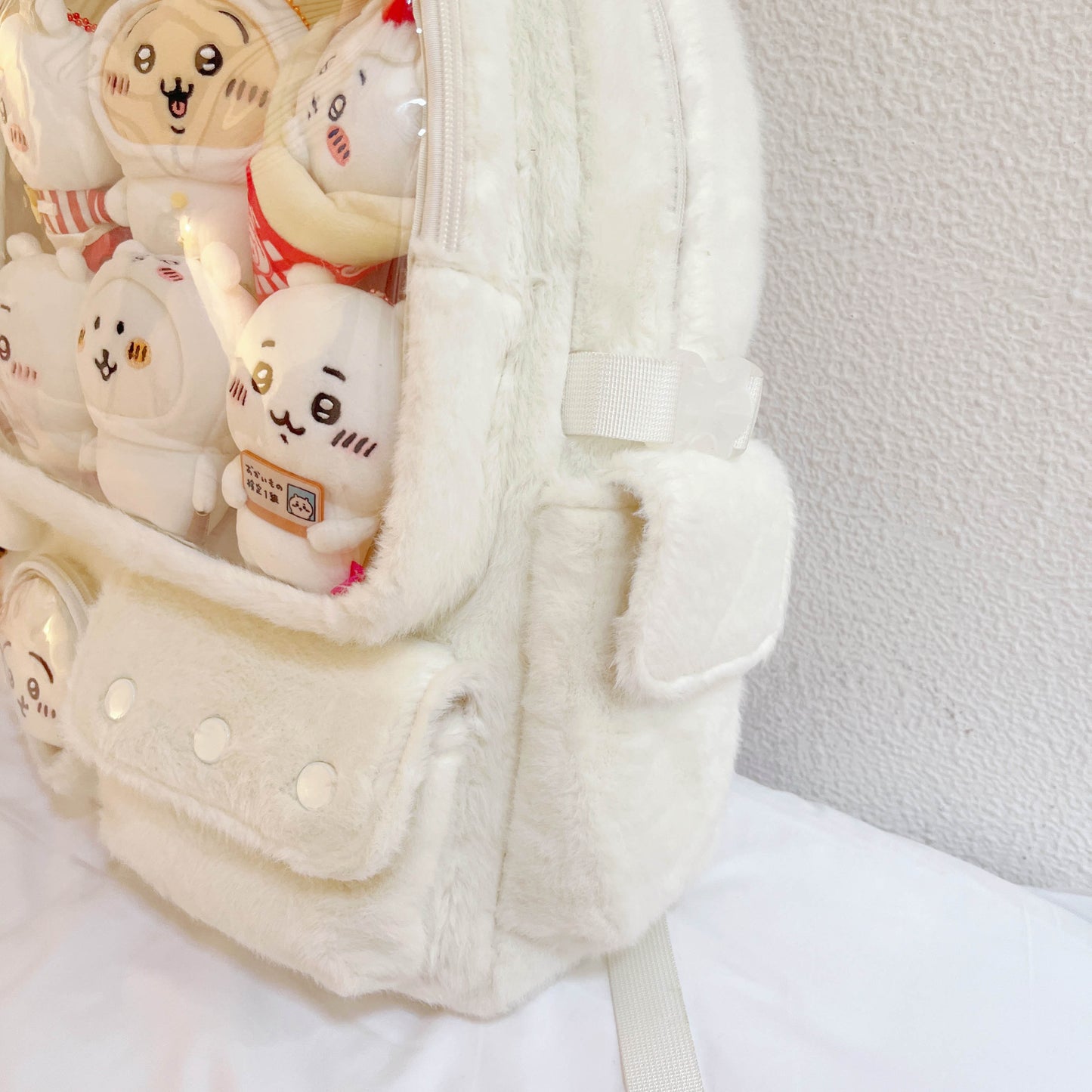【予約】GURURU 痛バッグ もふもふ リュック 大容量 ぬいバッグ 全3色