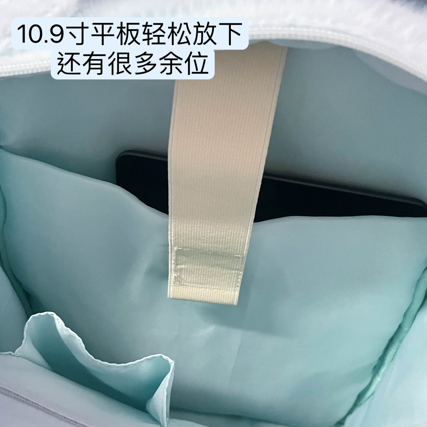 【予約】GURURU 痛バッグ もふもふ リュック 大容量 ぬいバッグ 全3色