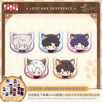 【予約】恋と深空　猫はあなたに会いたいシリーズ　猫型PU缶バッジ（26年4月以降出荷）