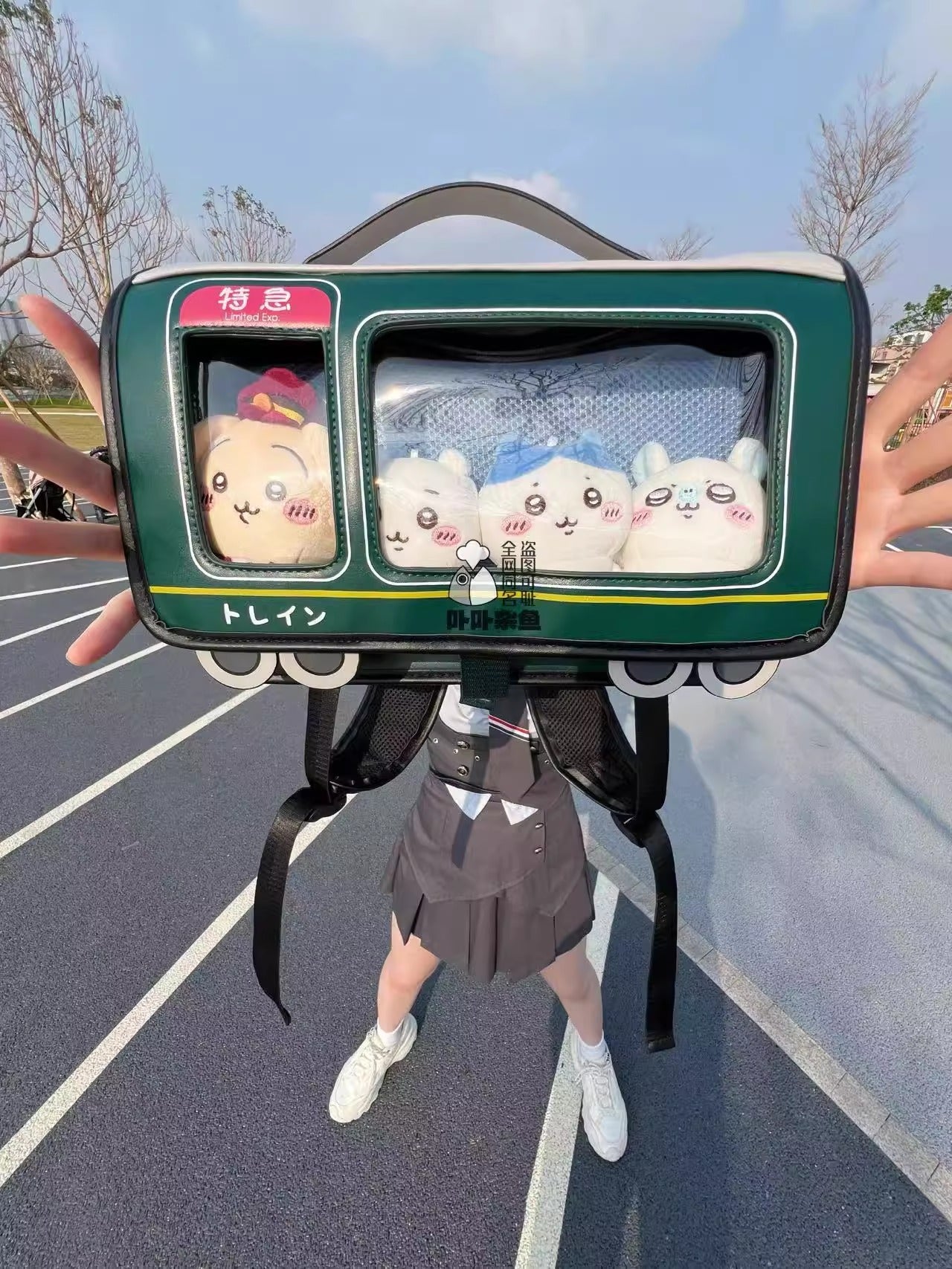 【予約】卟卟雑魚 電車風 痛バッグ ぬいバッグ 推し活