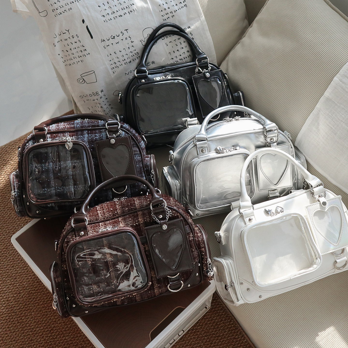 【予約】暴躁小梅 小秋也 痛バッグ ボストンバッグ ぬいぐるみ収納可