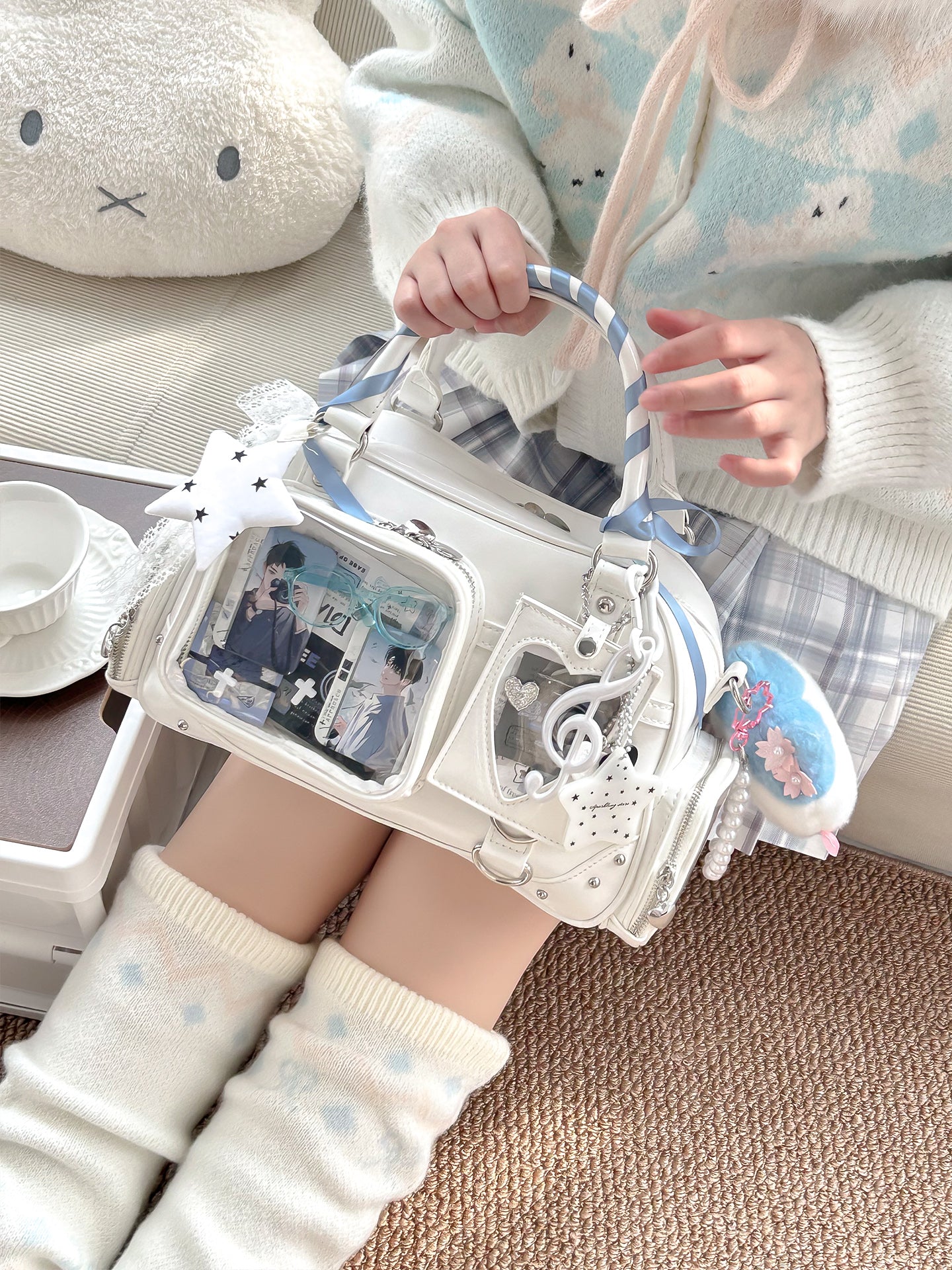 【予約】暴躁小梅 小秋也 痛バッグ ボストンバッグ ぬいぐるみ収納可