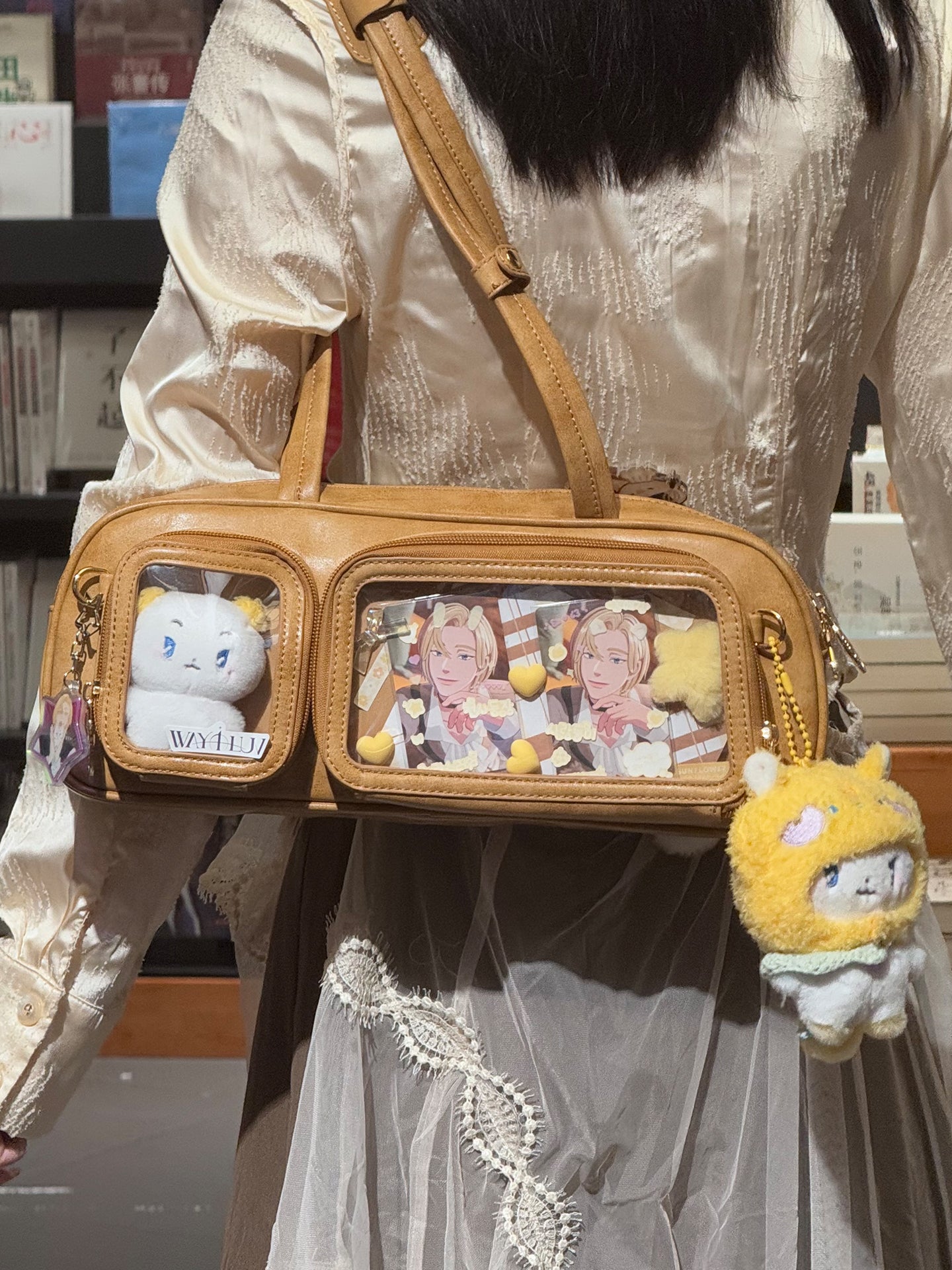 【予約】DRDR ふわふわパン トート痛バッグ ぬいぐるみ収納可