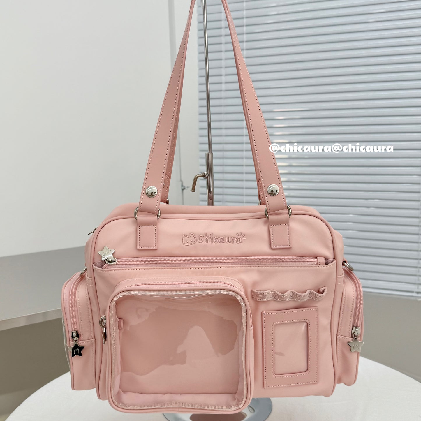 【予約】CHICAURA ローディング子猫 トート痛バッグ ぬいぐるみバッグ